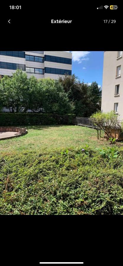Gare La Part Dieu, Avec Terrasse, Jardin Et Parking Lyon Exterior foto