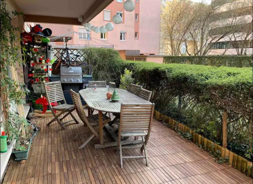 Gare La Part Dieu, Avec Terrasse, Jardin Et Parking Lyon Exterior foto